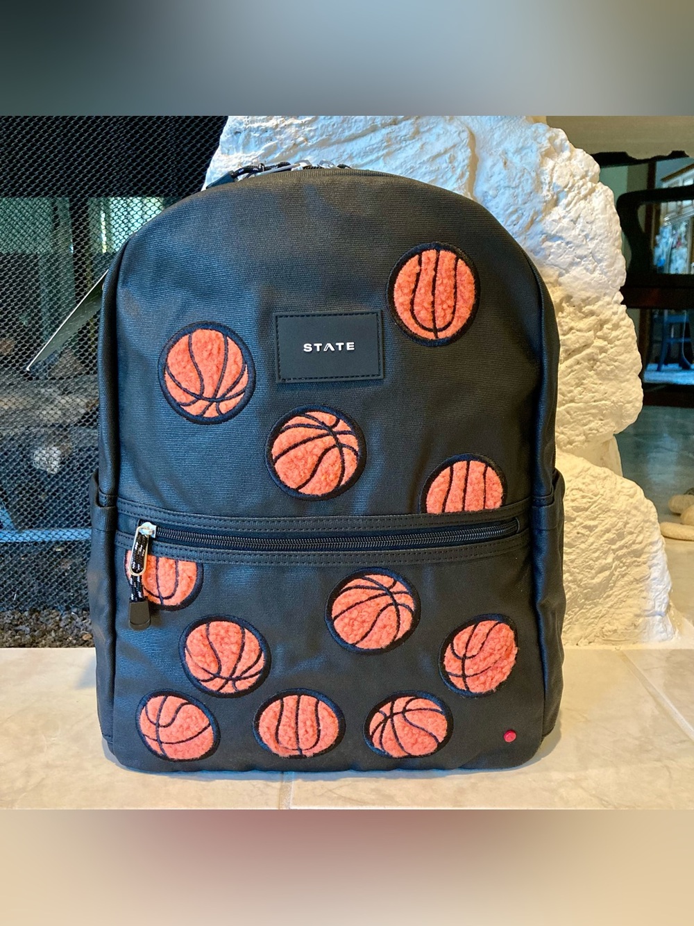 NWT STATE Canvas Kane Kids Double
Pocket Fuzzy Basketballs